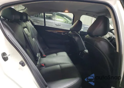 2018 Infiniti Q50 Hybrid Luxe z USA, uszkodzony, nr VIN JN1AV7AR1JM540109